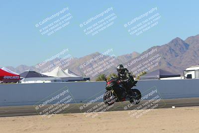 media/Nov-06-2023-Moto Forza (Mon) [[ce023d0744]]/4-Beginner Group/Session 4 (Finish Line Checker)/